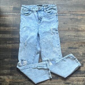 Kendall & Kylie Light Blue Cropped Jeans